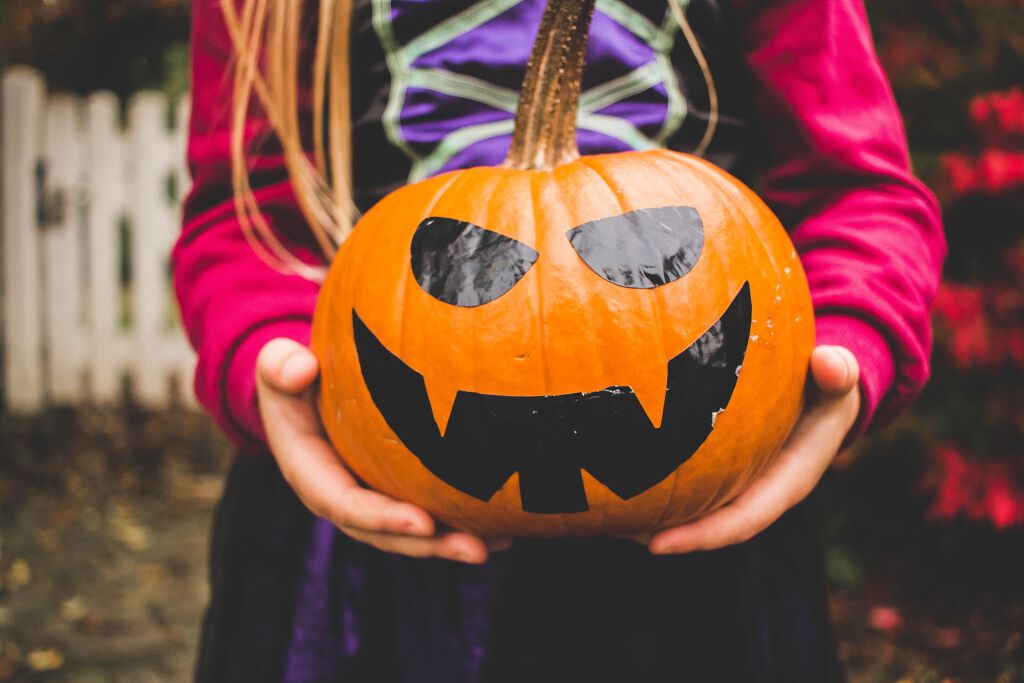 もうすぐやってくる可愛いイベント♡ハロウィンメイクコスメをご紹介!の画像