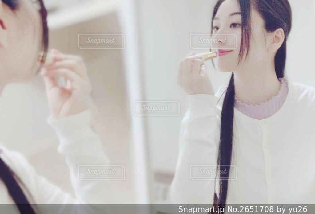 「【40代向け】自然な血色感でくすみを一掃!アラフォー世代におすすめなチークの入れ方」の画像(#120517)