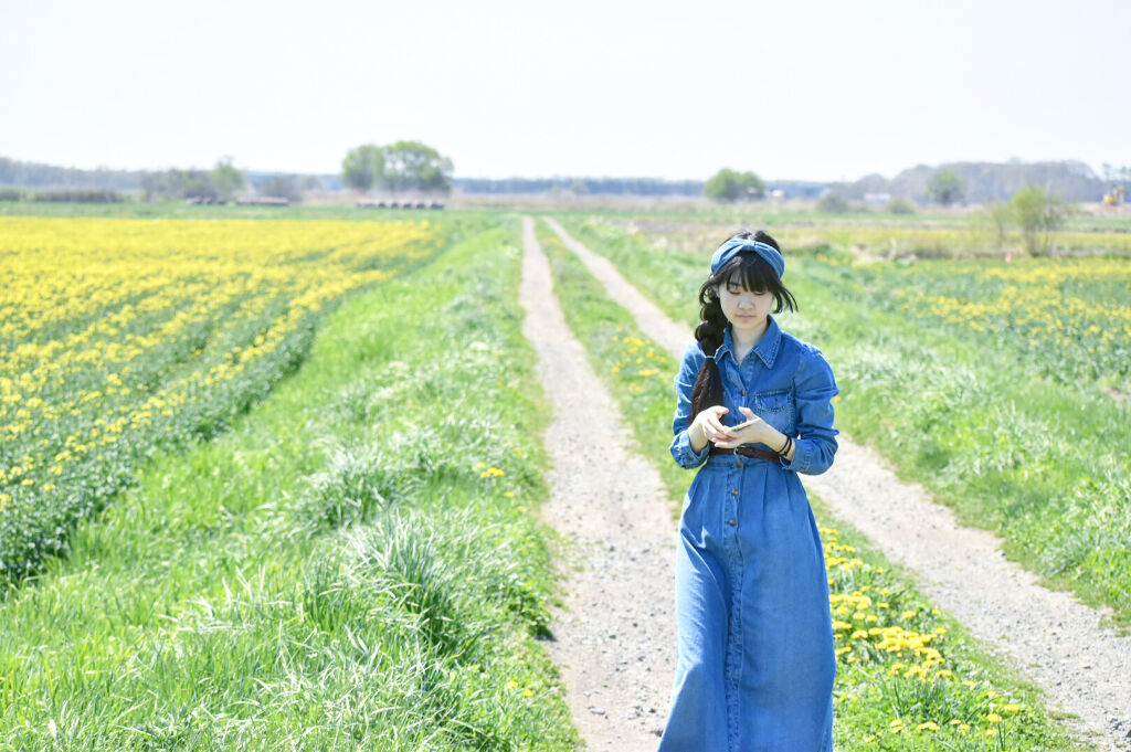 おしゃれな人は知っている。イエベ春に似合う色|おすすめコスメ・アイシャドウ~髪色・ファッションの画像