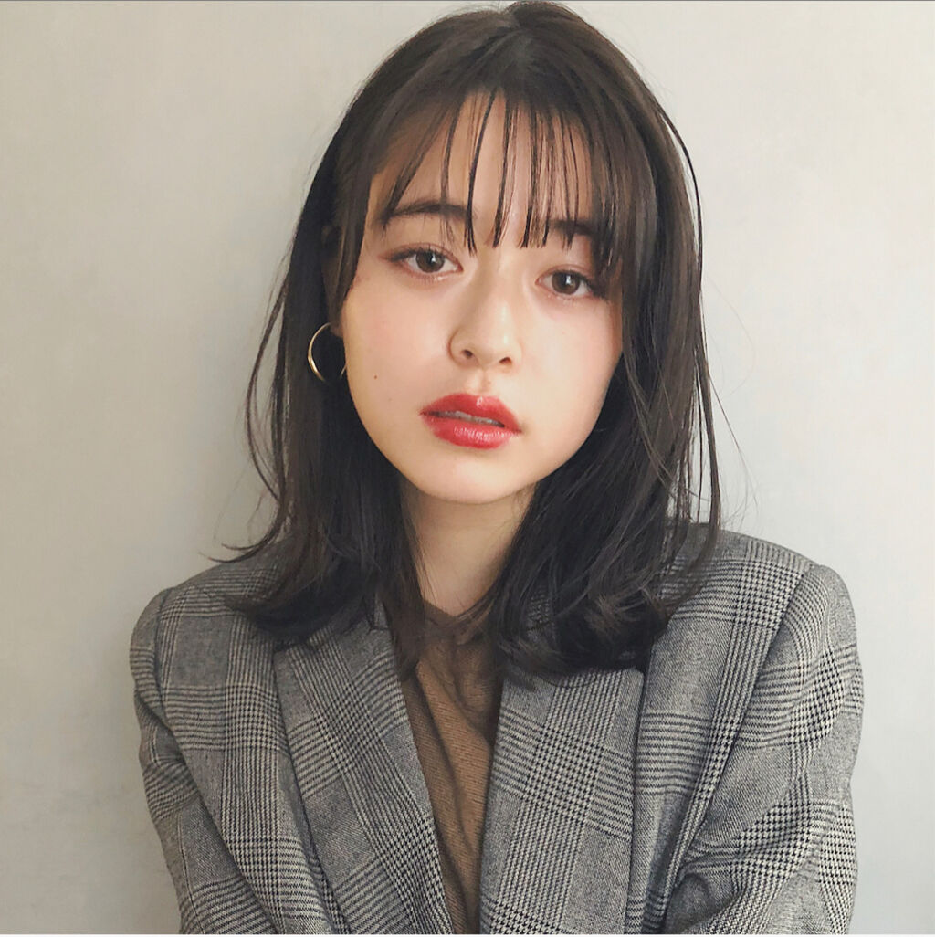 「おしゃれな人は知っている。イエベ春に似合う色|おすすめコスメ・アイシャドウ~髪色・ファッション」の画像(#146948)