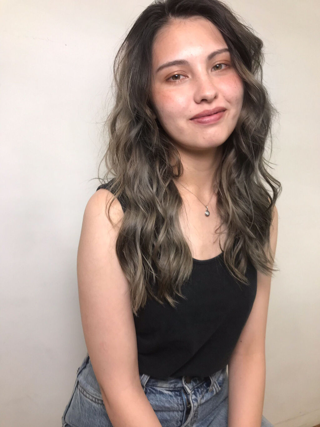 「【NY発!SNSで話題なコスメ】Glossier(グロッシアー)とは? | 人気アイテム・日本での購入方法を調査!」の画像(#163282)