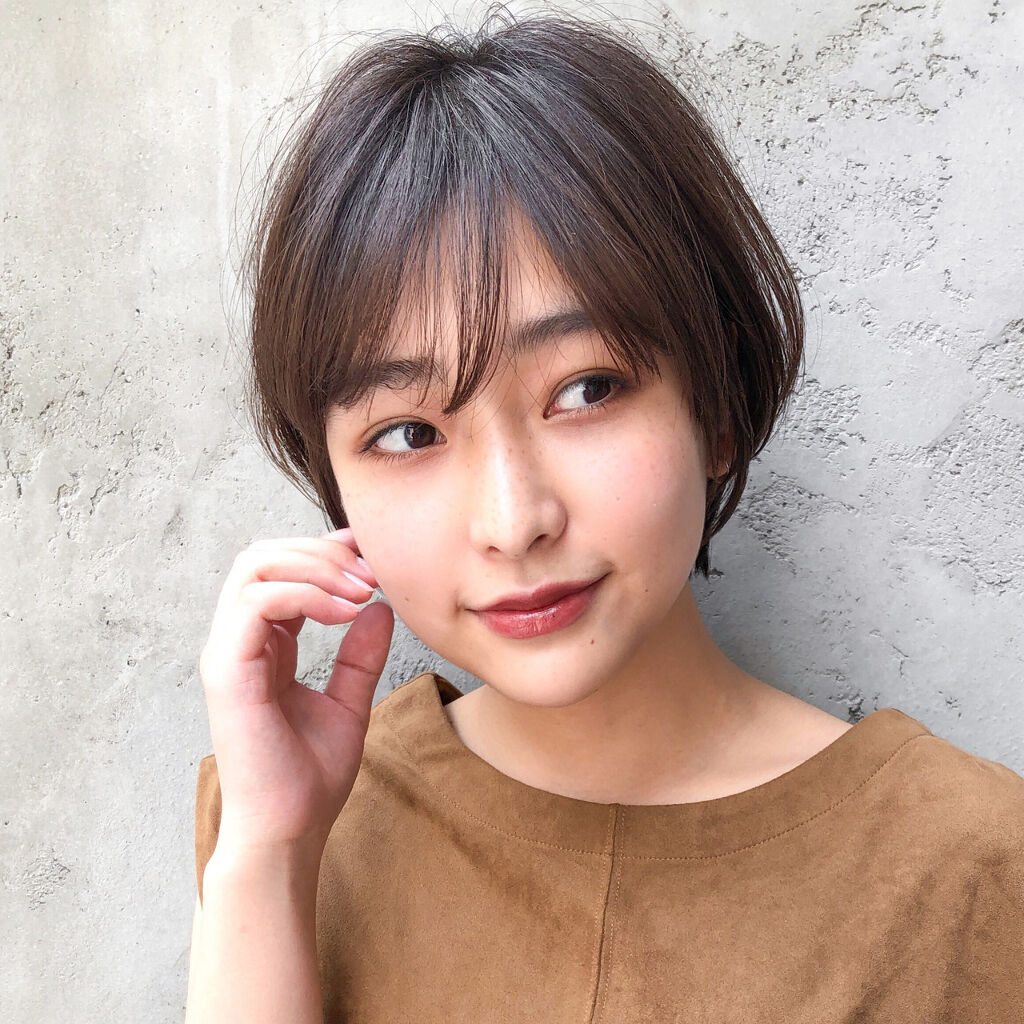 「夏の汗に負けない!フェイスパウダーでテカリ肌を防ご♡」の画像(#168754)