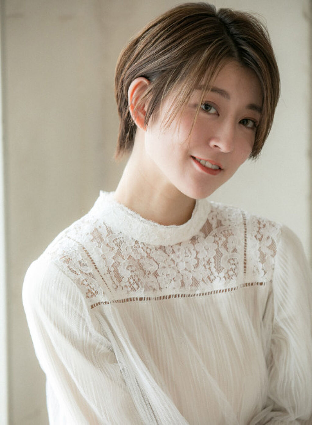 「『イエベ』に似合うメイク徹底解説|春と秋別に色見本で優しく教えます!リップやチークの選び方も♡」の画像(#174075)