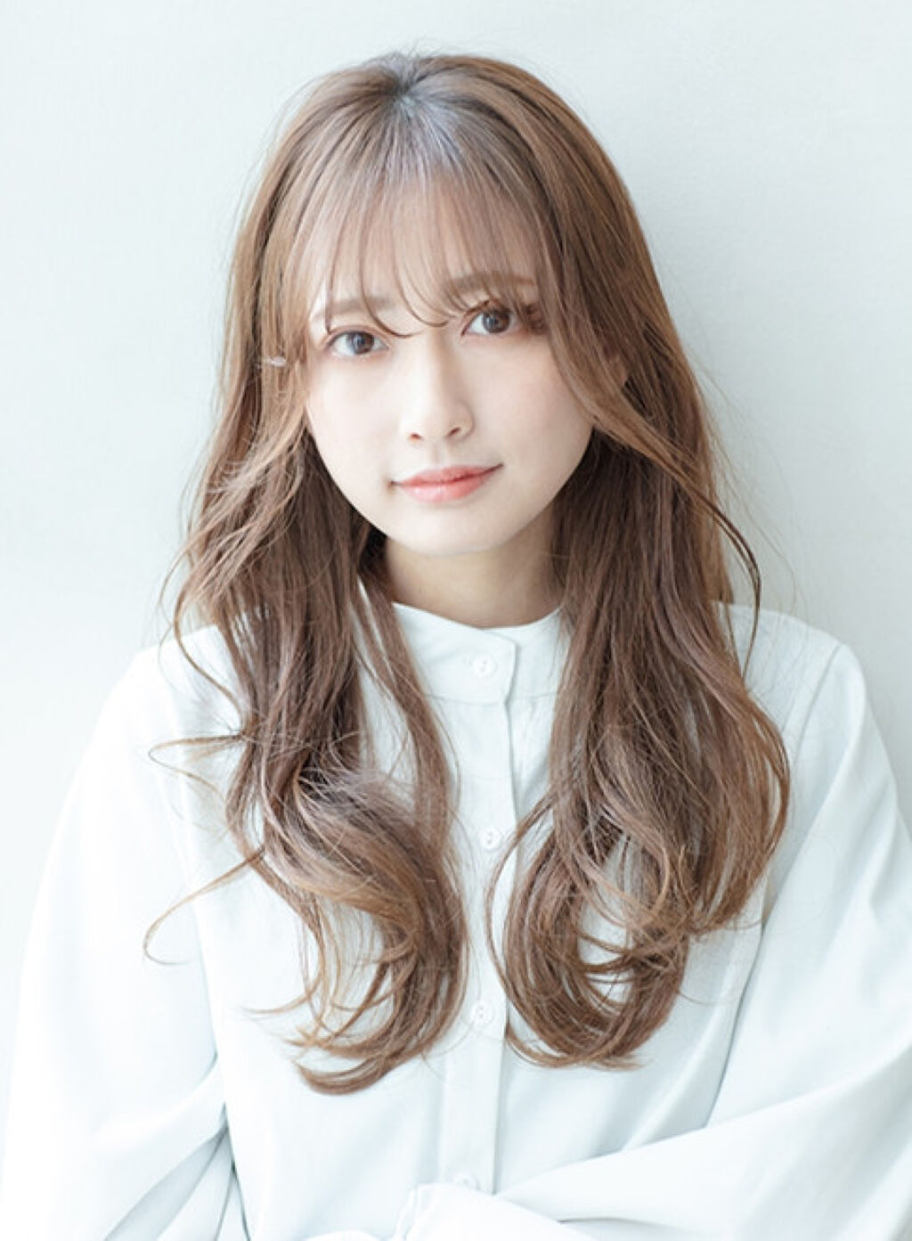 「【2020年最新】パウダーファンデーションの上手な塗り方《スポンジ〜ブラシ》おすすめファンデも」の画像(#196403)