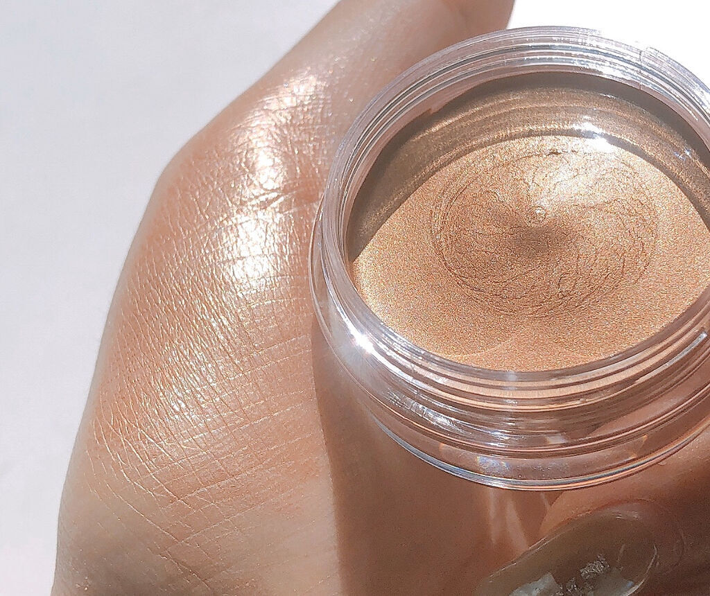 「アイシャドウの使用期限は未開封・使用済みで違う!コスメの手放し時期をまとめて紹介」の画像(#206209)
