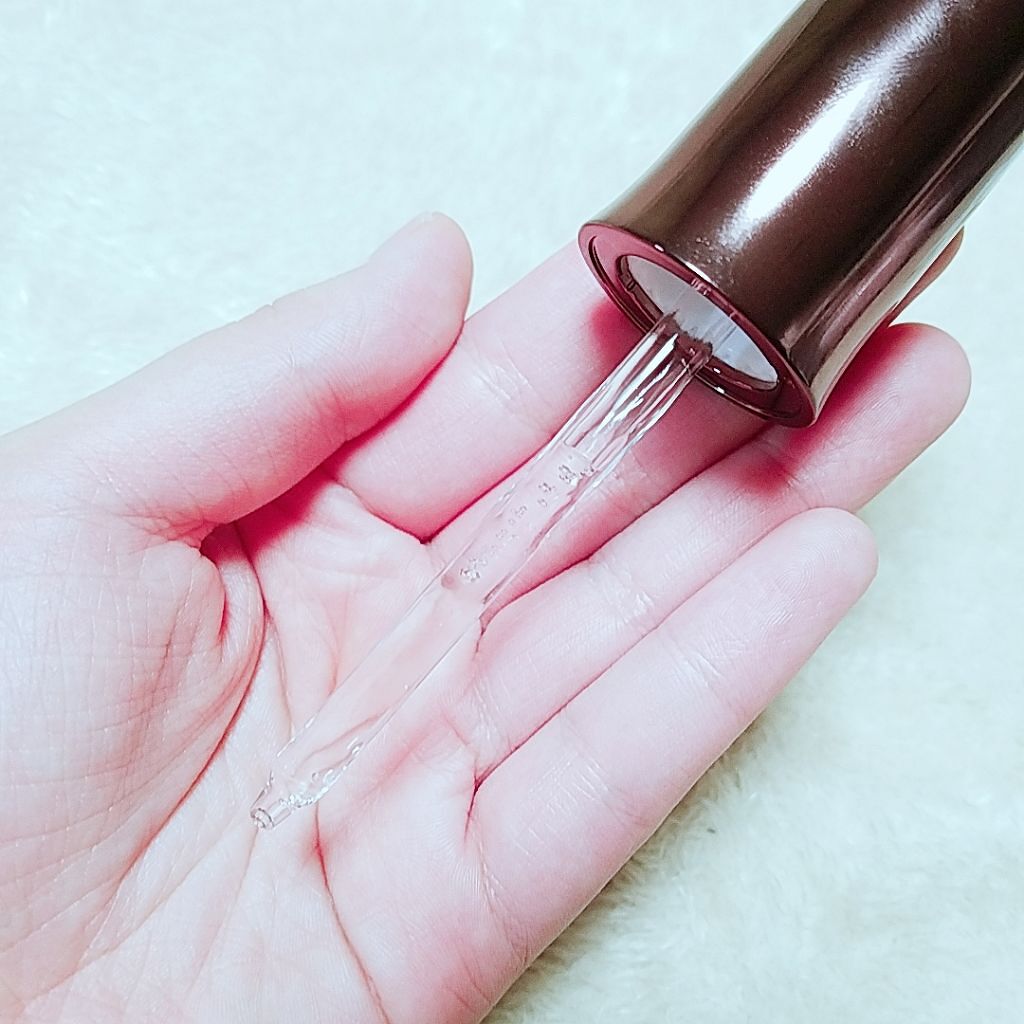 「女性におすすめの人気頭皮ケアアイテム10選|地肌を整えて美髪へ導く効果的な使い方も解説」の画像(#206538)