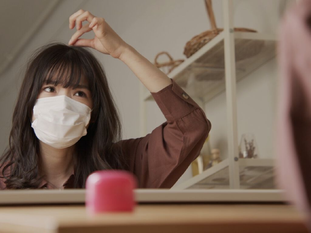 ぴょんと飛び出る【あほ毛】よサラバ!好印象girlのつくり方の画像