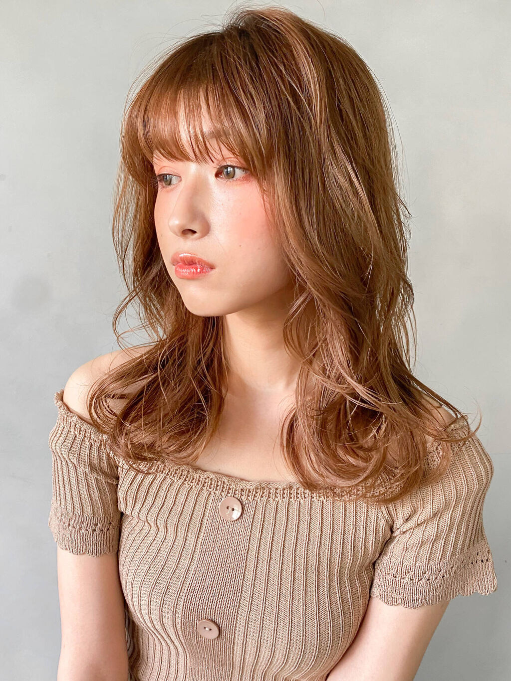 「“血色メイク”でモテる大人の色っぽ顔を手に入れて|詳しいやり方とおすすめアイテムを厳選」の画像(#232254)