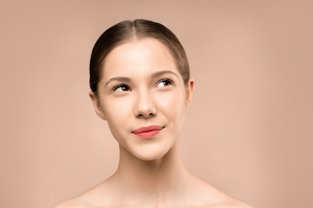 美容液をつける順番は化粧水の前or後?正解とその理由をお教えしますの画像