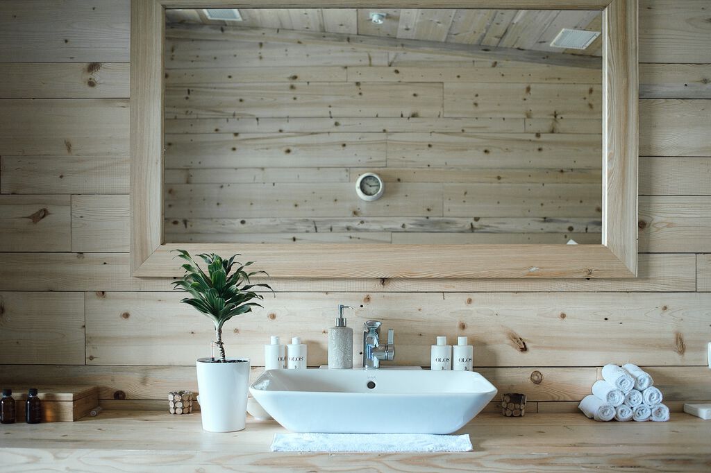 その化粧水、使用期限が過ぎてない?開封前&開封後やサンプルの期限をチェックしようの画像
