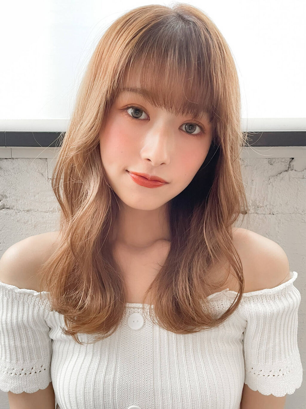 「ワントーンメイクとは?やり方&おすすめコスメ紹介【イエベ・ブルベ別似合う色も】」の画像(#283840)