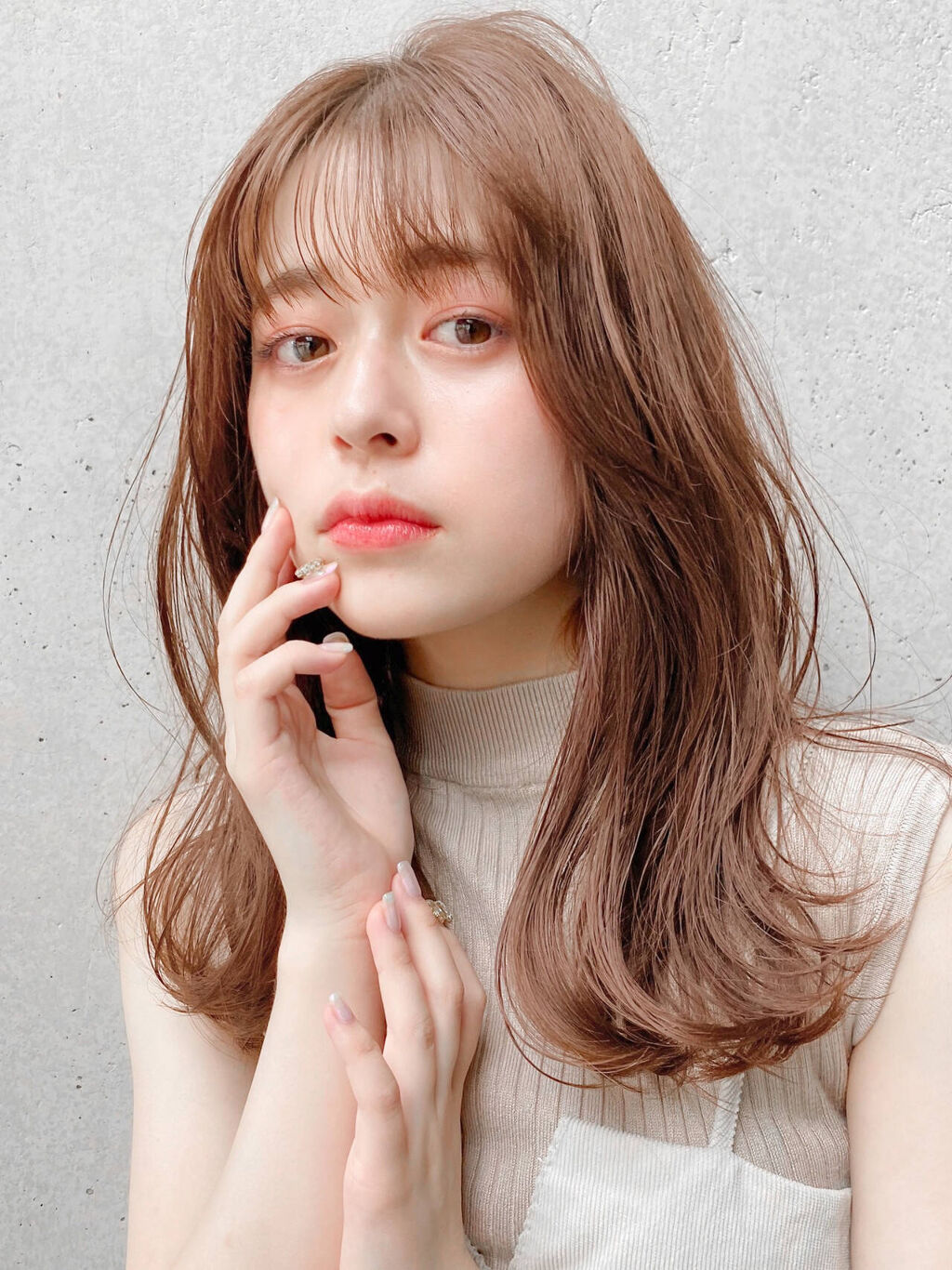 「化粧水がしみるとき、どうしたらいい?【原因とおすすめ対処法】敏感肌向け化粧水も紹介」の画像(#285982)