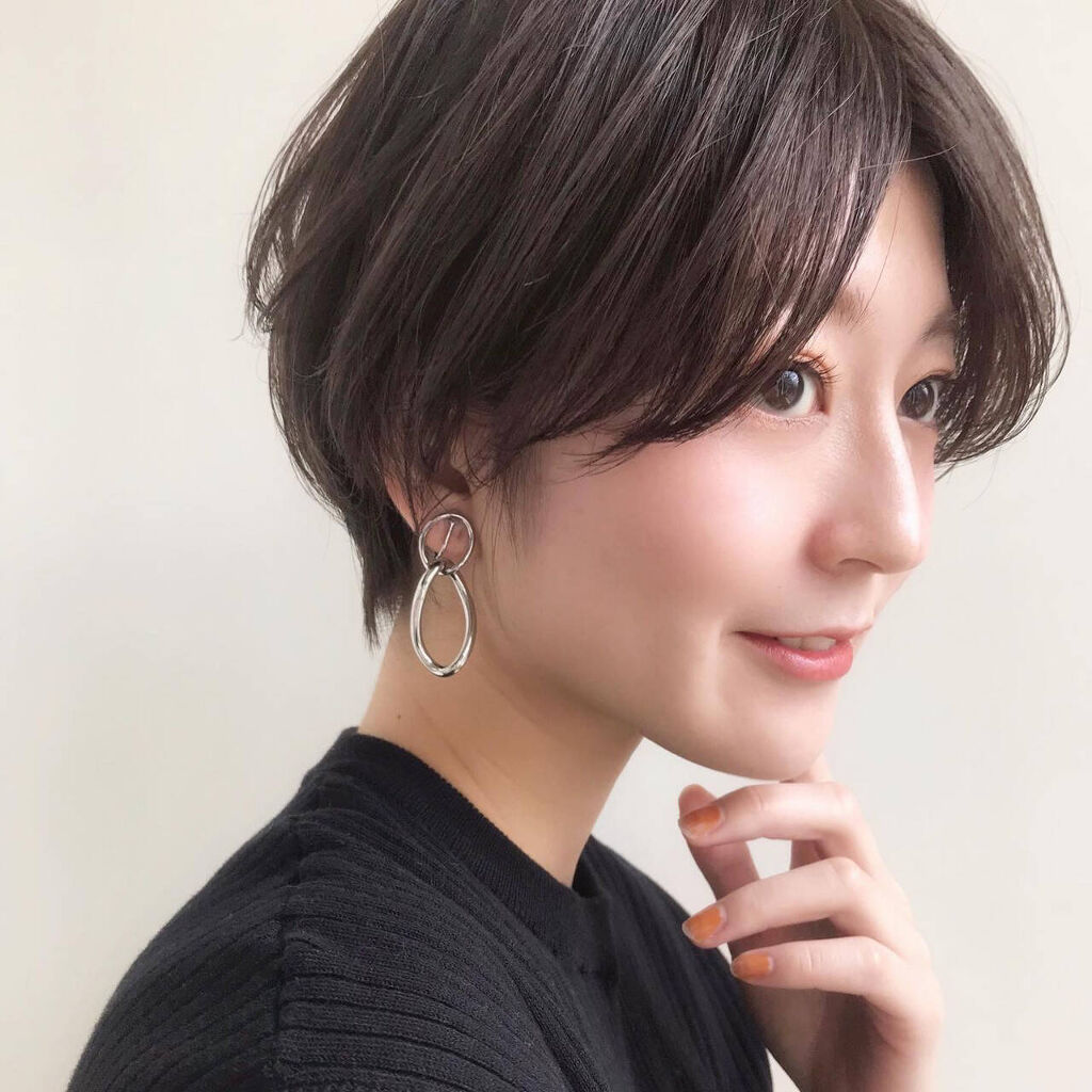 「人気ブラウンアイシャドウ17選 | 便利すぎるおすすめパレットからオシャレ上級者の塗り方まで」の画像(#292449)