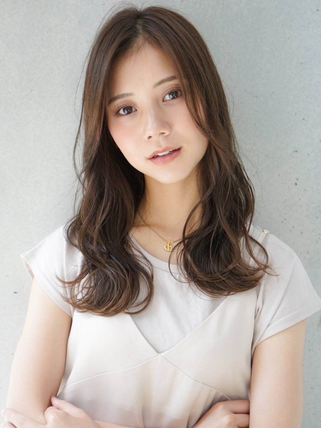 「【触覚ヘア】のベストな長さは?小顔見せできる触覚の作り方&ヘアアレンジも紹介♡」の画像(#292902)
