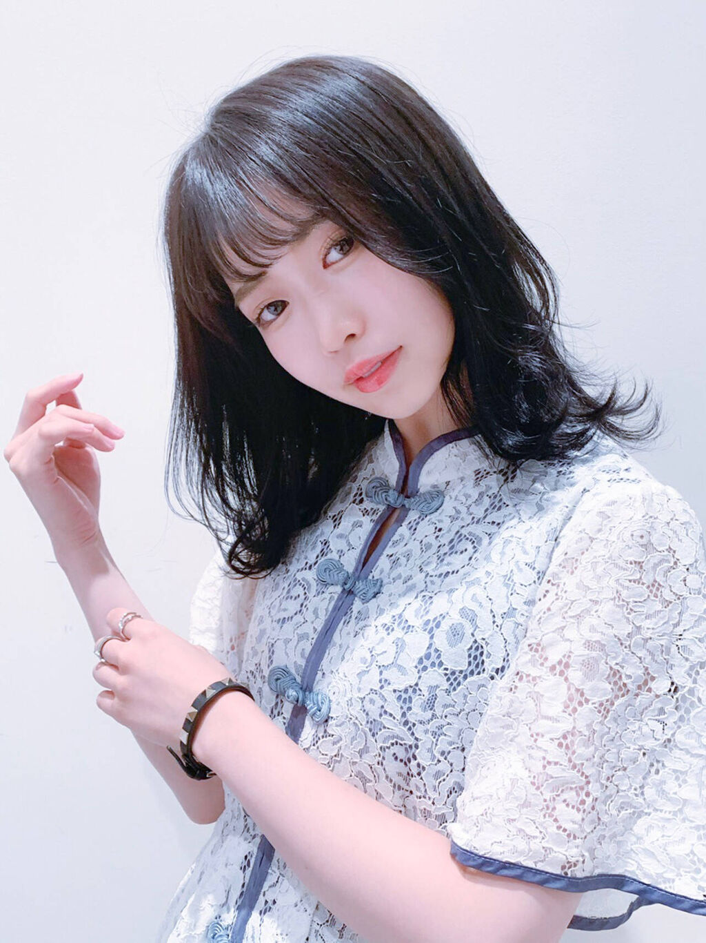 「ブルべ夏におすすめなミルクティー系の髪色12選|ベージュ・グレージュ・ブリーチなし等」の画像(#300017)