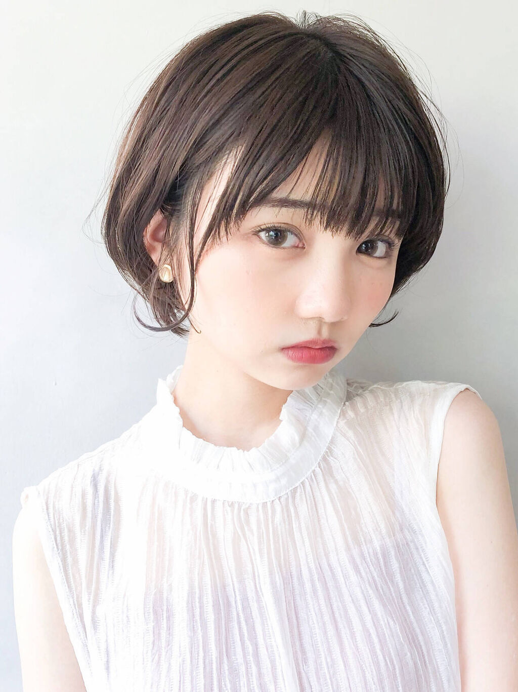 「ブルべ夏におすすめなミルクティー系の髪色12選|ベージュ・グレージュ・ブリーチなし等」の画像(#300346)