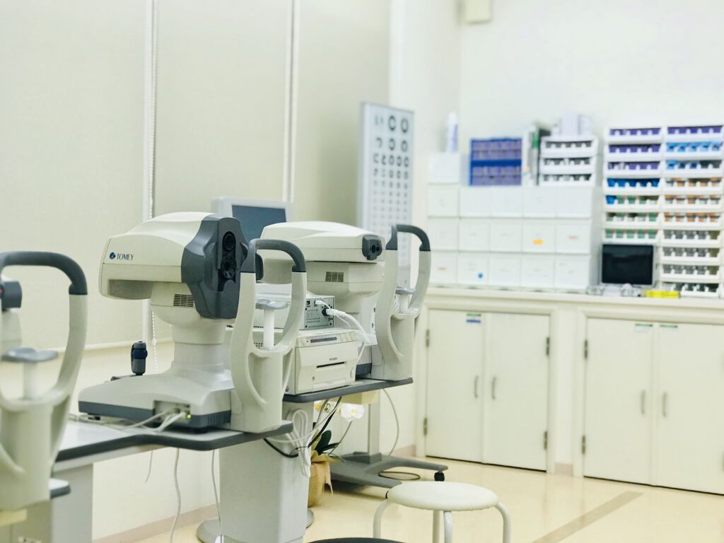 【度なしカラコン】眼科での買い方&初心者必見の基礎知識!ワンデー・1カ月おすすめ人気レンズ20選の画像