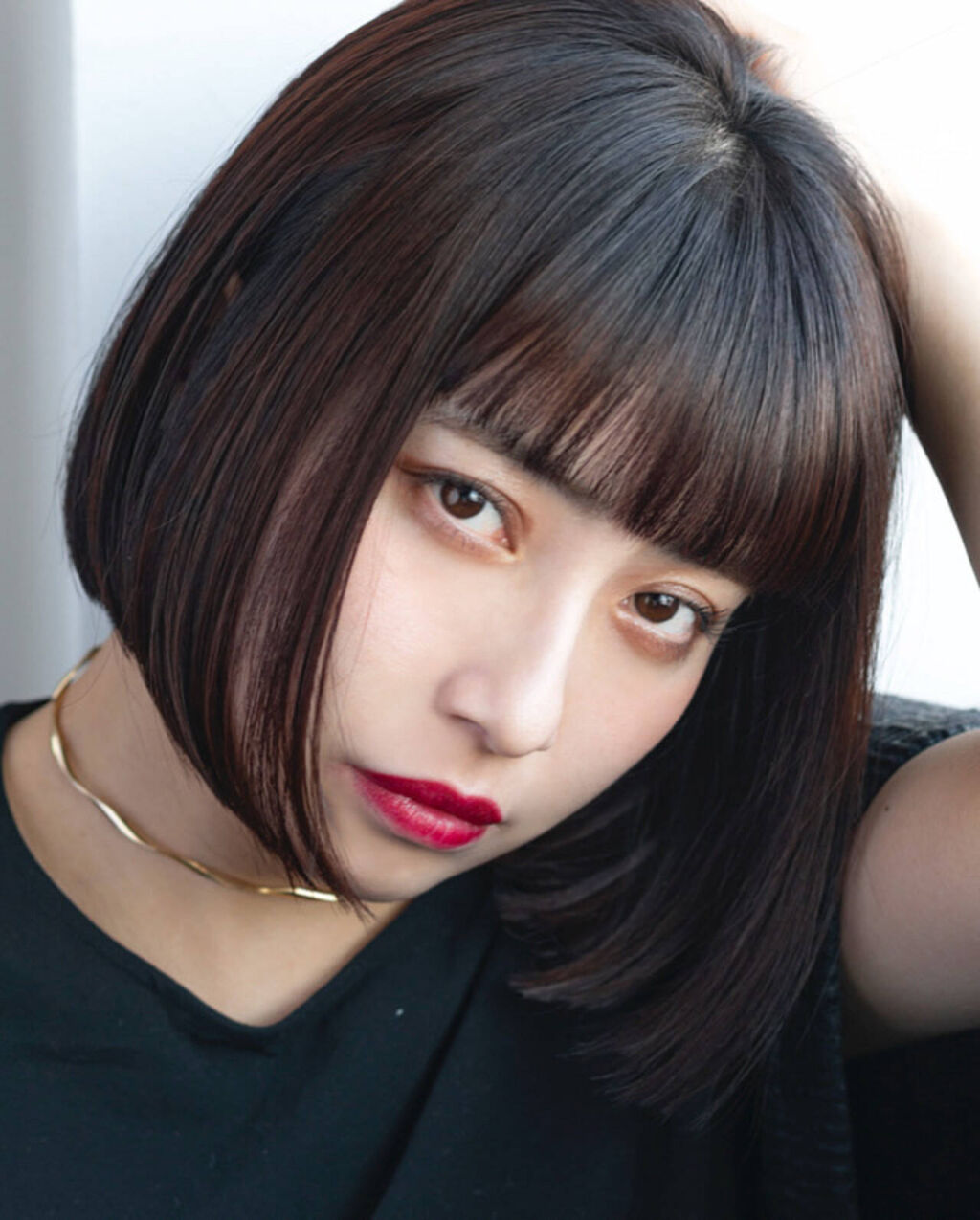 「ブルベ夏に似合う黒髪5選!髪色が「重い・垢抜けない」理由やサマータイプに似合うメイクも紹介」の画像(#306878)