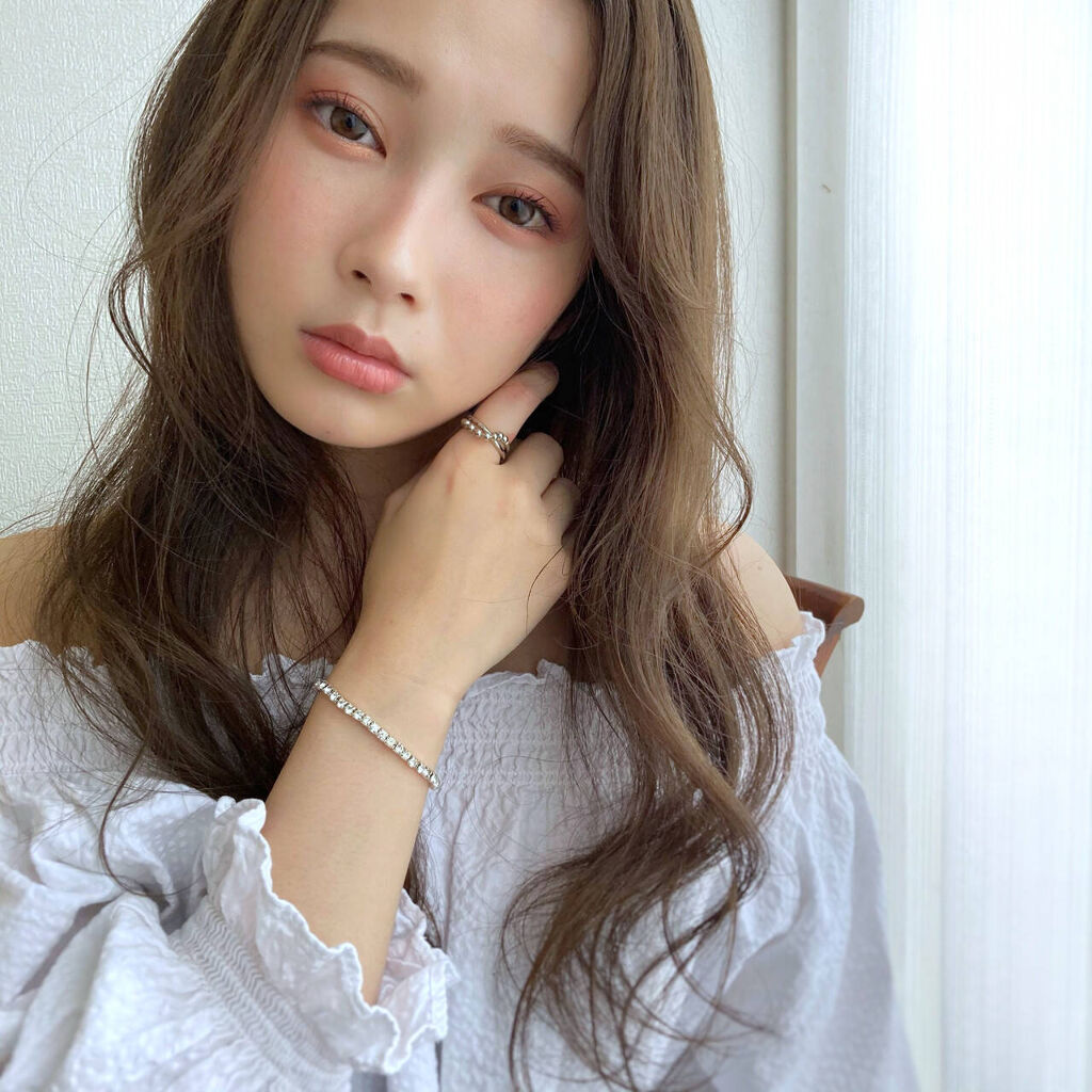 「ミルクティーカラー大特集!ブリーチありorなし?色落ちを防ぐ方法から市販のおすすめヘアカラーも◎」の画像(#314586)