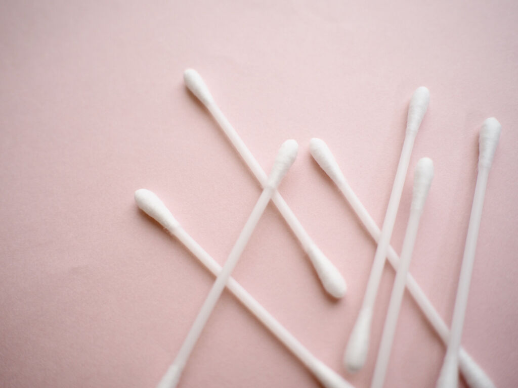 ワセリンの効果的な使い方【保湿だけじゃない!万能の美容アイテムの裏技教えます】 の画像
