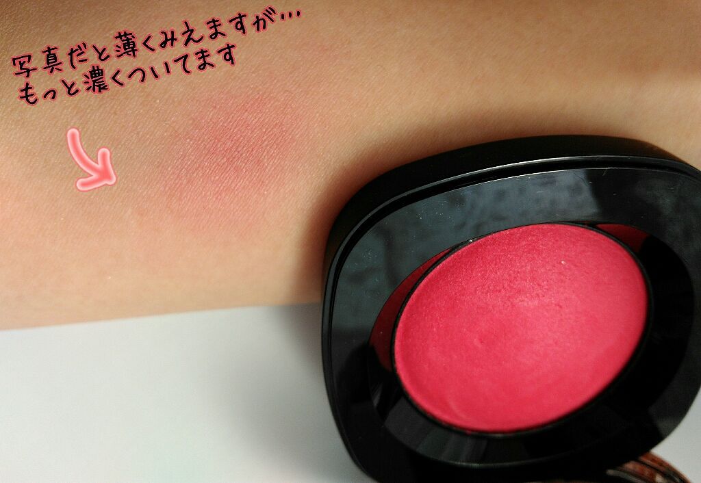 「恋する頬は赤チークでつくって♡特別な日に使いたいデパコスの赤チーク5選」の画像(#32034)