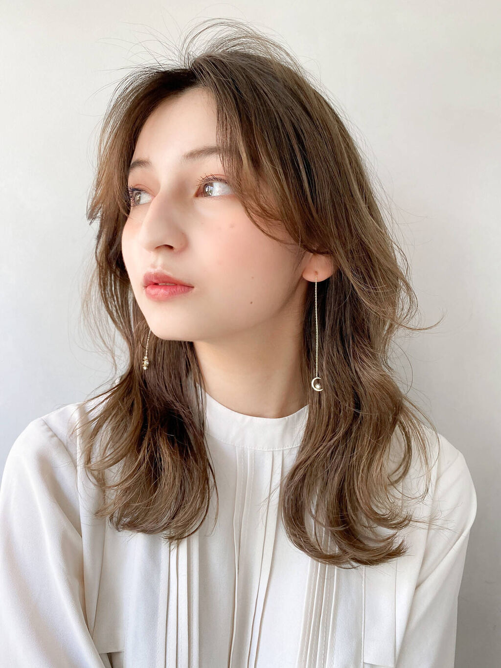 「【ダブルバング】は前髪あり・なしどちらも叶う2way前髪!切り方やオーダーの仕方って?」の画像(#322242)