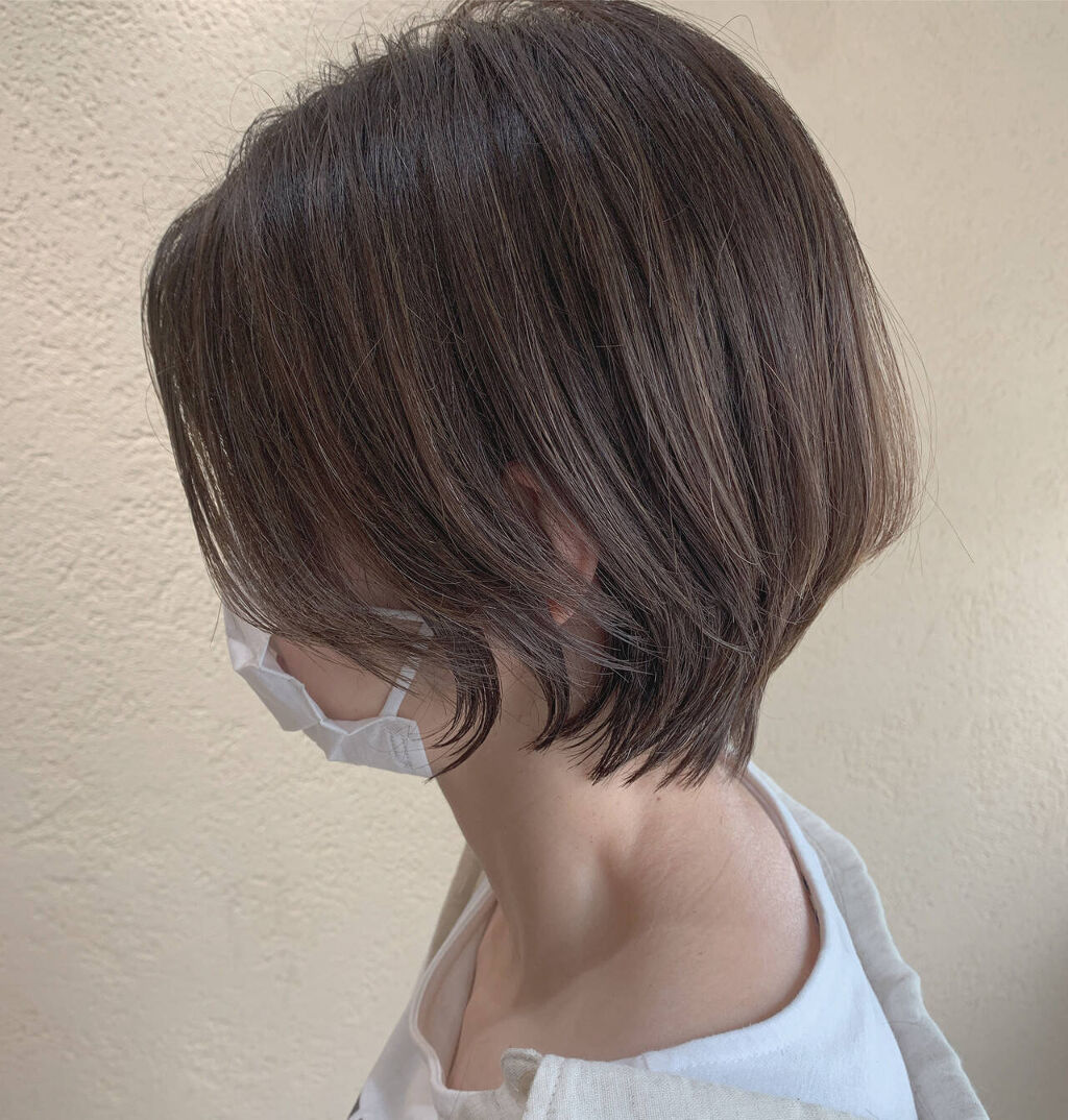 「人気続行カラー《アッシュグレージュ》で透明感溢れる洗練ヘアに!ブリーチなし暗め~明るめ」の画像(#325861)