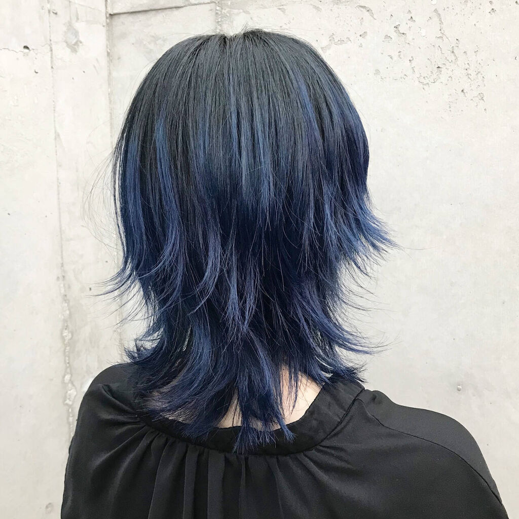 メンズ受け ブルー系の髪色特集 暗めから明るめまで種類豊富に紹介 市販ヘアカラーも Lips