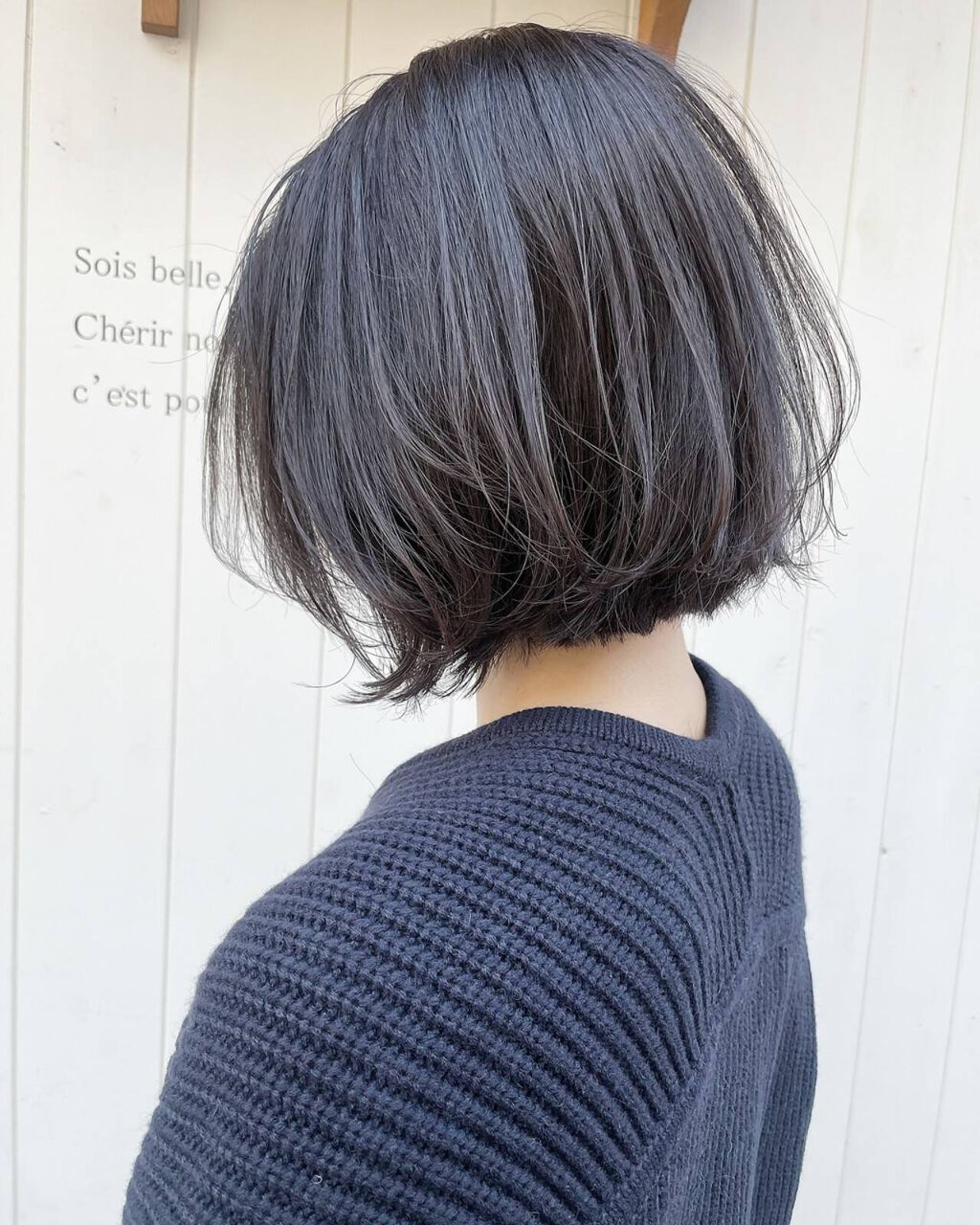 「ヘアカラーの種類の名前を覚えよう!イルミナカラーや市販ヘアカラー剤の色の種類もカタログ付きでご紹介」の画像(#333211)