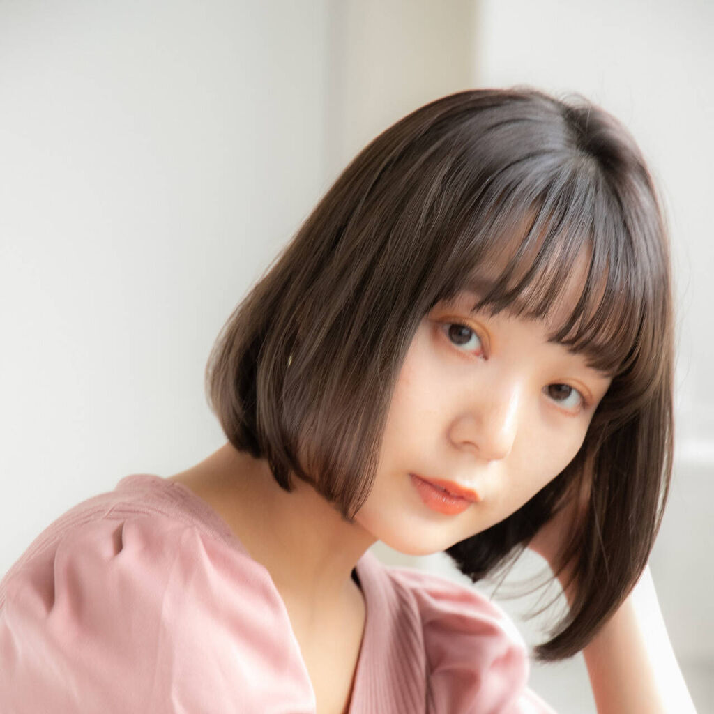 「ヘアカラーの種類の名前を覚えよう!イルミナカラーや市販ヘアカラー剤の色の種類もカタログ付きでご紹介」の画像(#333216)