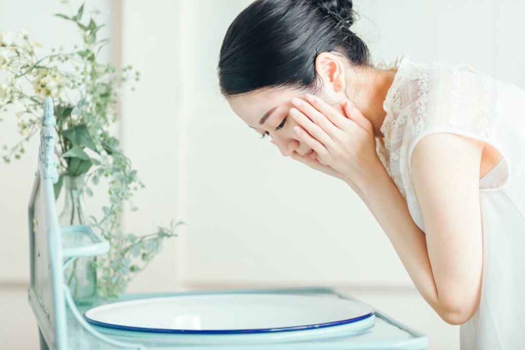 スキンケアしないほうが肌にいい 肌が綺麗になる正しいお手入れ方法とは Lips