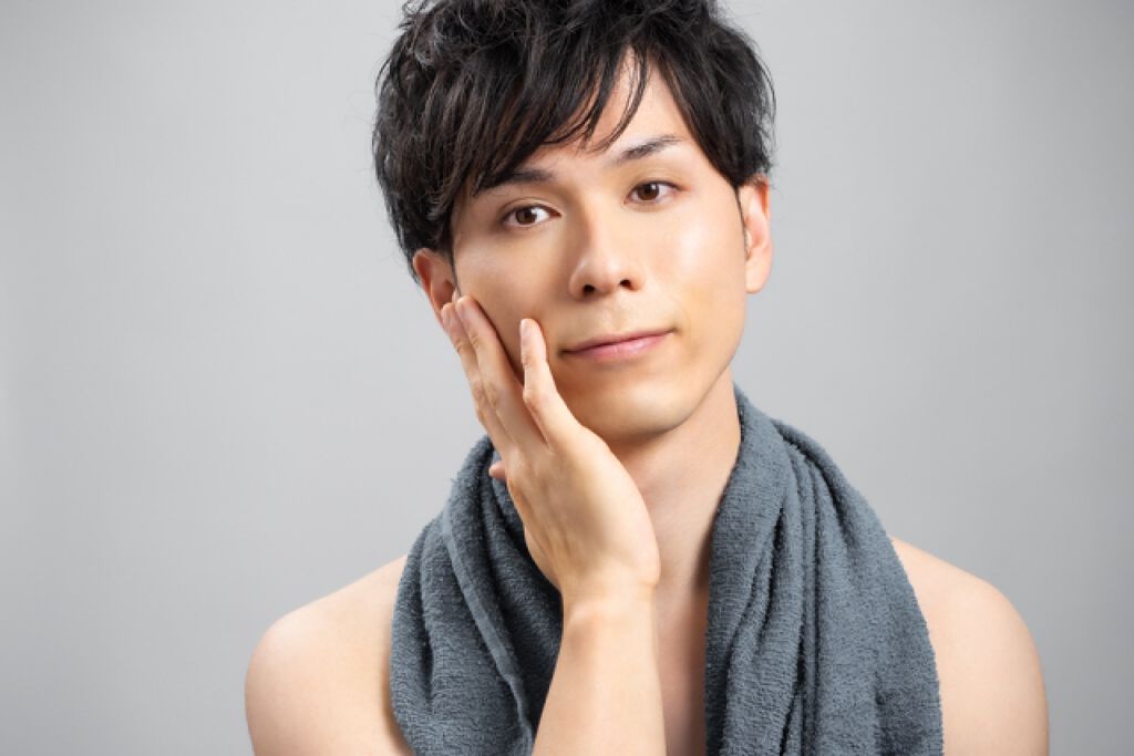 【2022年最新】メンズ日焼け止めおすすめ10選|ニキビや敏感肌向けなど選び方も解説の画像