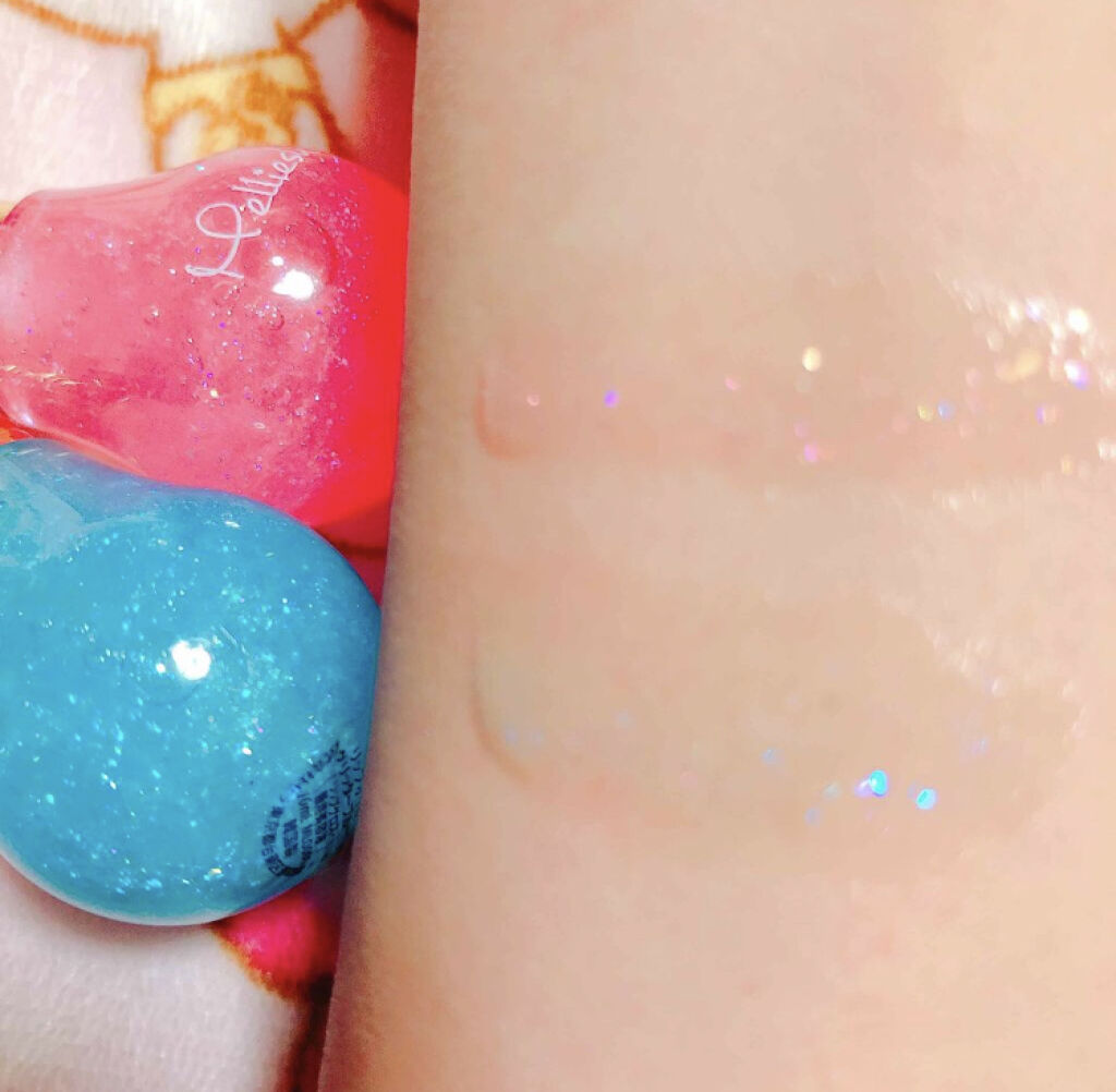 「大粒のきらめきで誰よりも目立っちゃお♡美しすぎるグリッターコスメを集めました!」の画像(#68235)