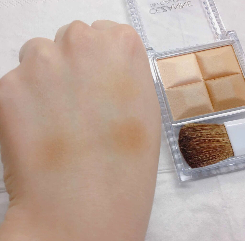「立体感を出すにはしっかり陰影を付けること!シェーディングアイテムで目指すは小顔♡」の画像(#71892)