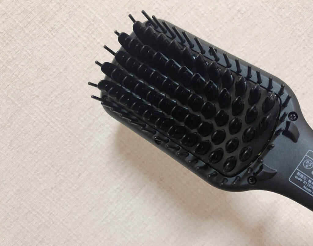 「サラツヤ髪を手に入れたいのなら、ツールにこだわって♡おすすめヘアブラシ&コーム特集」の画像(#73605)