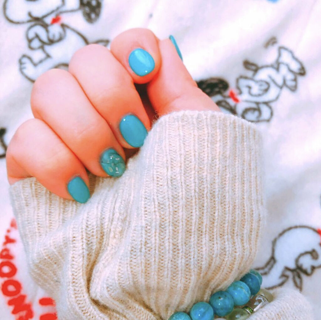 「ひと塗りでカッチカチ!セルフネイル派さん必見の長持ちトップコートを集めました♡」の画像(#75809)