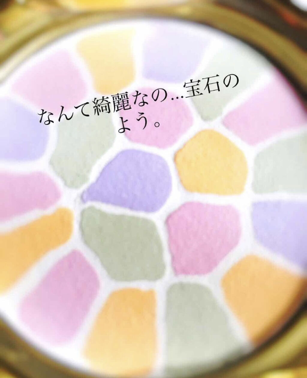 「サラッと質感を一日中キープ!ふんわりマシュマロ肌に仕上がるフェイスパウダー5選♡」の画像(#76131)