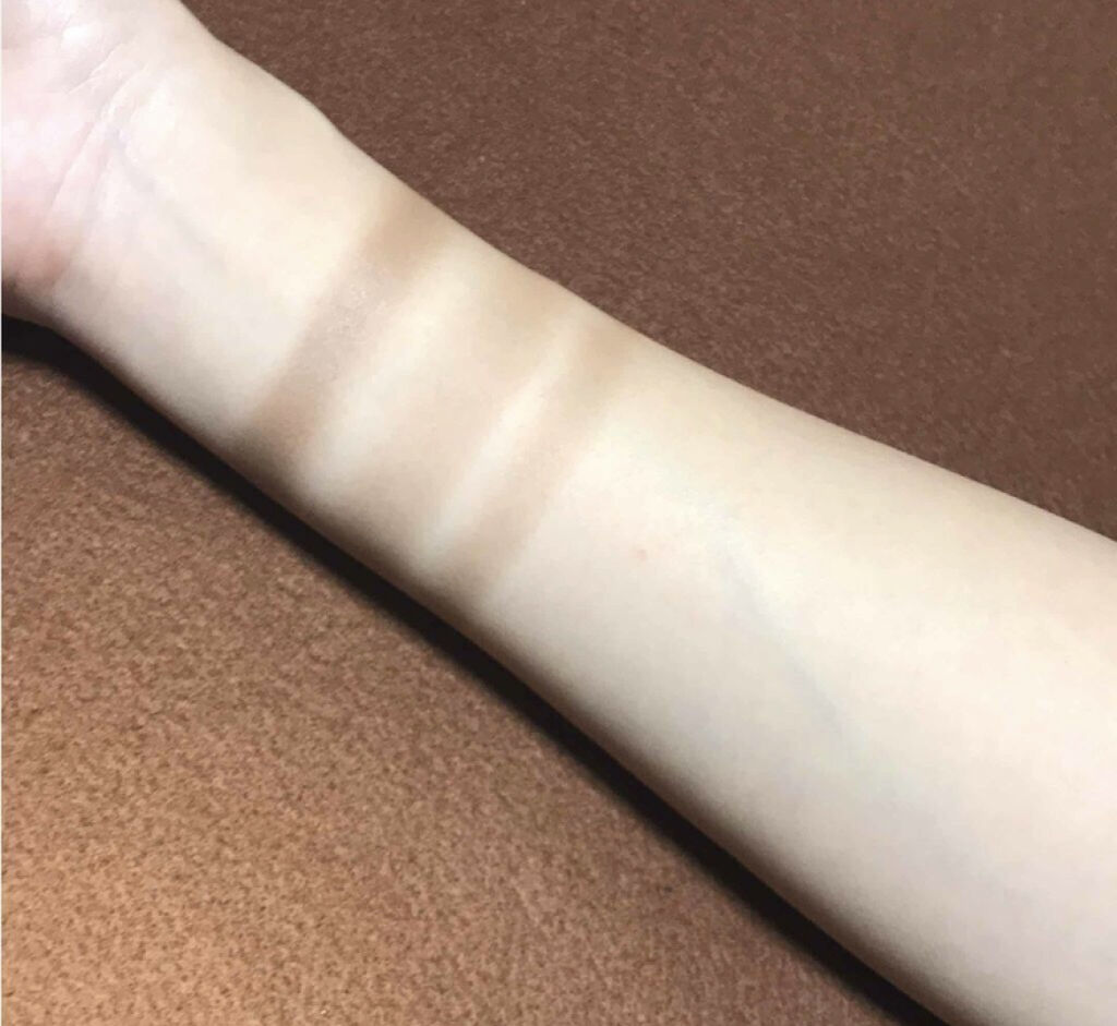 「キュッと引き締まった立体フェイスになりたいあなたへ。おすすめ小顔効果抜群コスメ5選♡」の画像(#80426)
