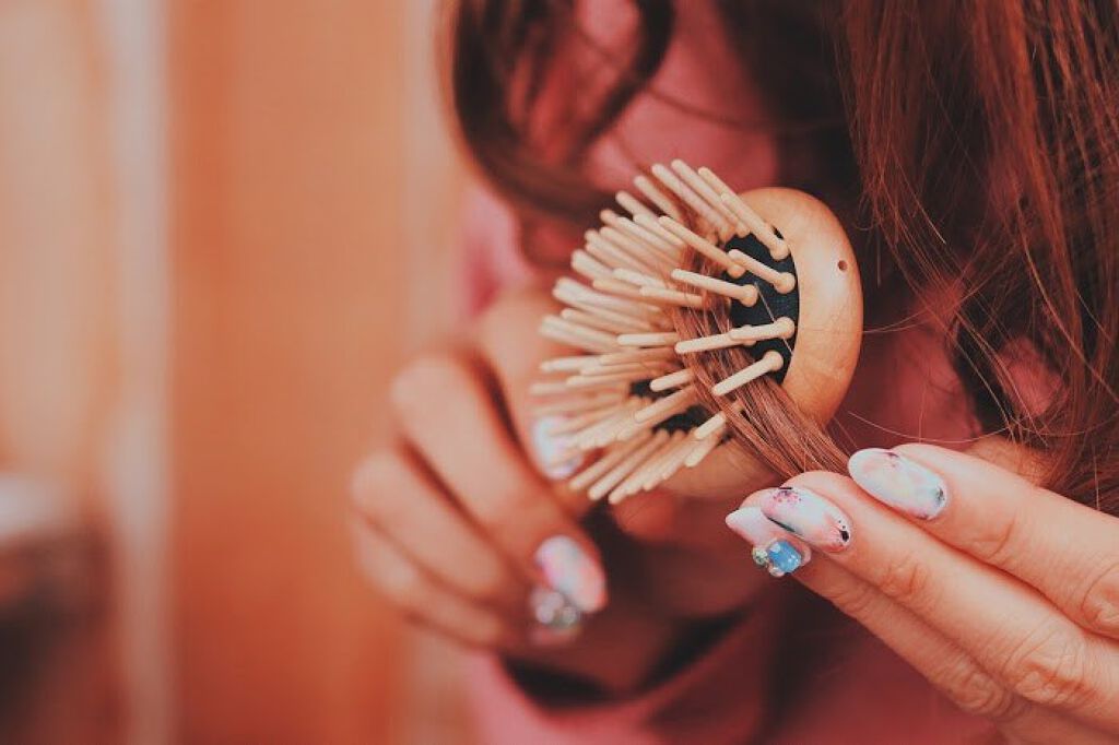 髪の毛のダメージは大丈夫?口コミで人気のヘアオイルを使ってケアしよう♡の画像