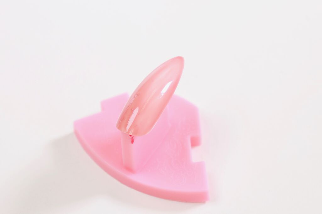 春のニュアンスネイルカラーもうチェックした?の画像