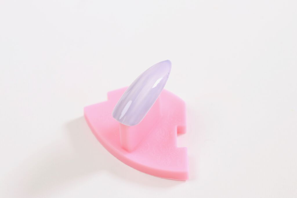 春のニュアンスネイルカラーもうチェックした?の画像