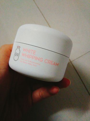 White Whipping Cream ウユクリーム G9 Skinの口コミ 夜寝る前に塗っています 化粧下地にも使うと By てみてみ 敏感肌 10代後半 Lips