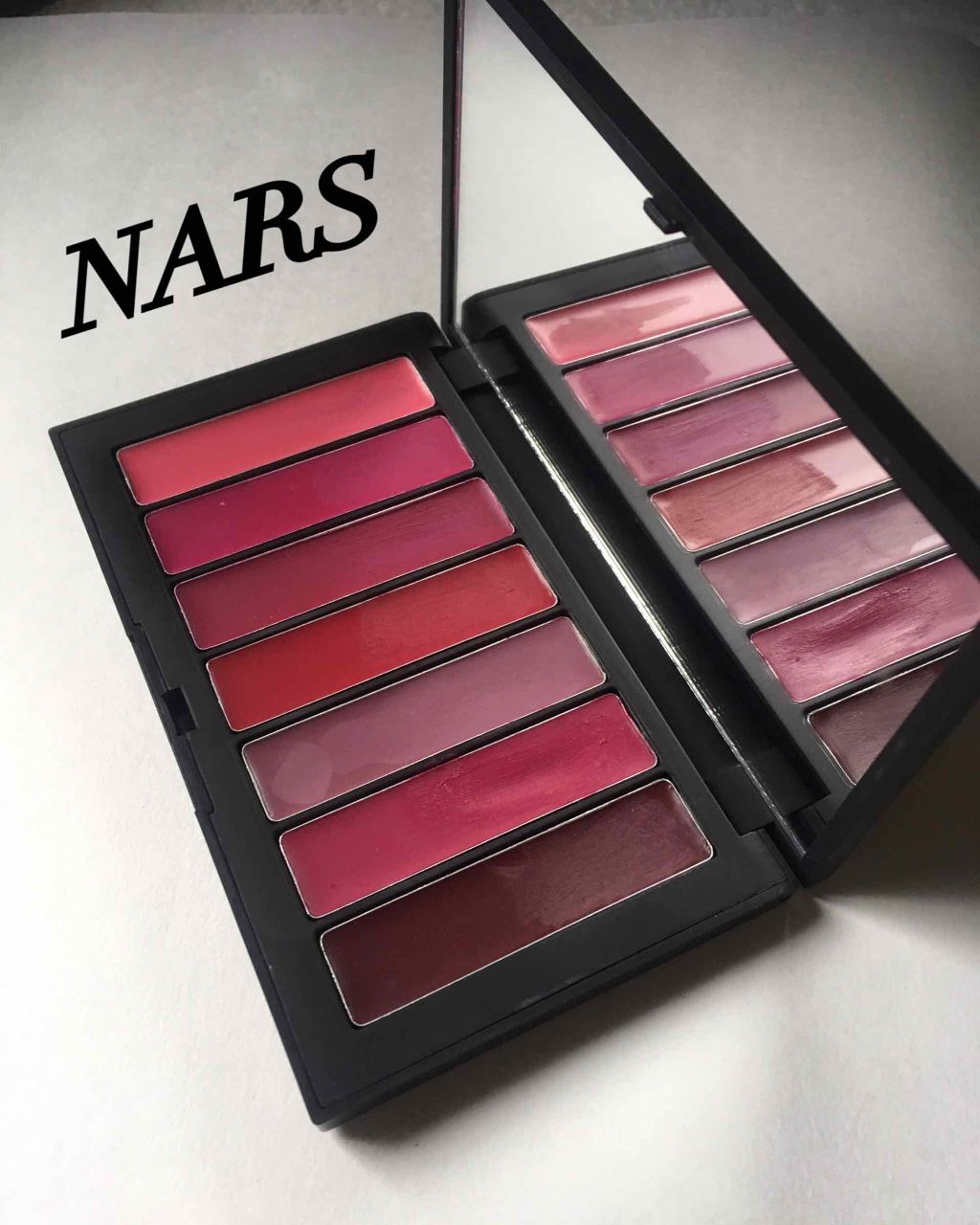 キレイなリップが長持ち|NARS