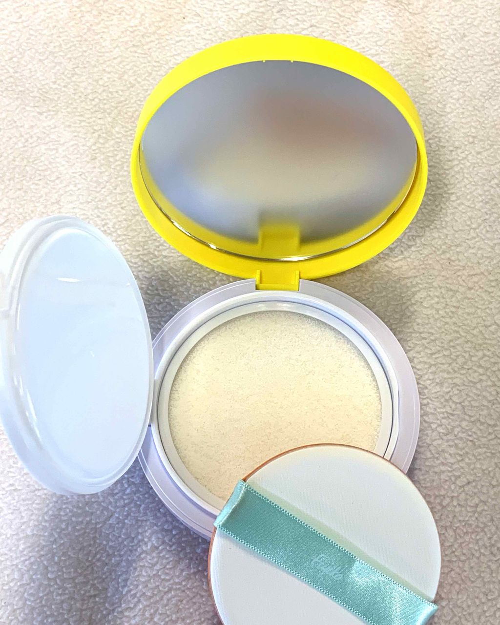 フジコあぶらとりウォーターパウダー Fujikoの口コミ 近所のドラッグストアで お直し用パウダーを By Nao 乾燥肌 30代後半 Lips