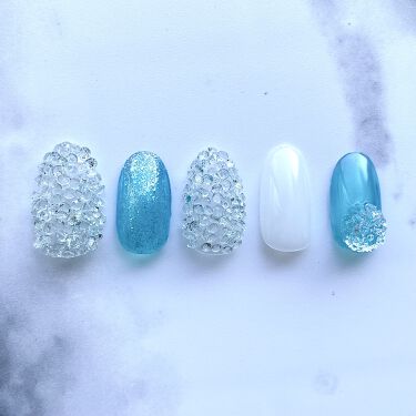 カラフルネイルズ キャンメイクを使った口コミ 3月誕生石ネイル 3月にお誕生日を迎える皆 By Borotama 混合肌 Lips