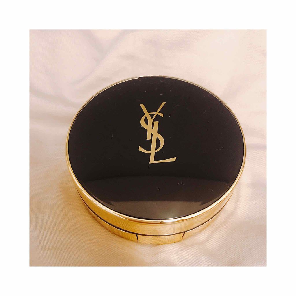 上質なツヤ感|YVES SAINT LAURENT