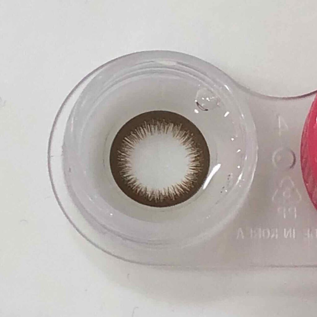 ワンデー アキュビュー ディファイン モイスト アキュビュー ディファイン のカラコンレポ 着画口コミ なちゅ盛り最強モテカラコン 本日紹介す By こういちじょし 脂性肌 10代後半 Lips