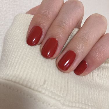 Somptueux ソンプチュー ネイルポリッシュ Daisoの使い方を徹底解説 超優秀 100均で買えるおすすめマニキュア 0円ジェル風ネイル By リサ 無加工レビュー 混合肌 代前半 Lips