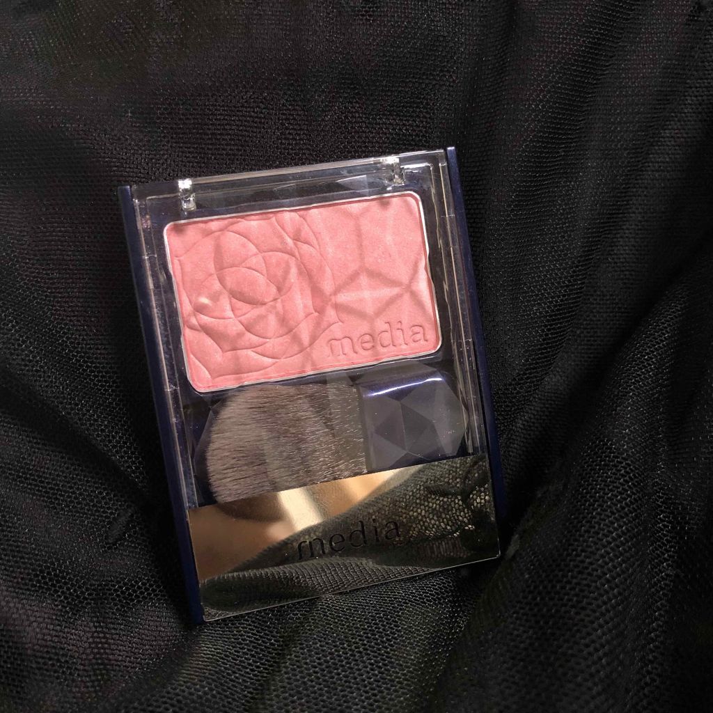 RS-03|華やか発色で可愛らしい表情に