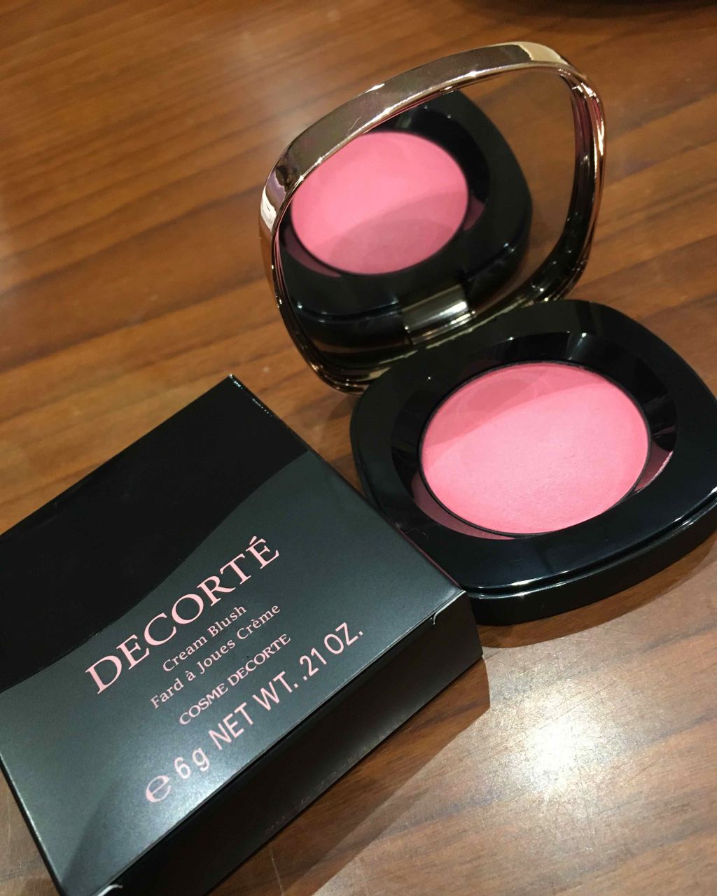 decorte cream blush